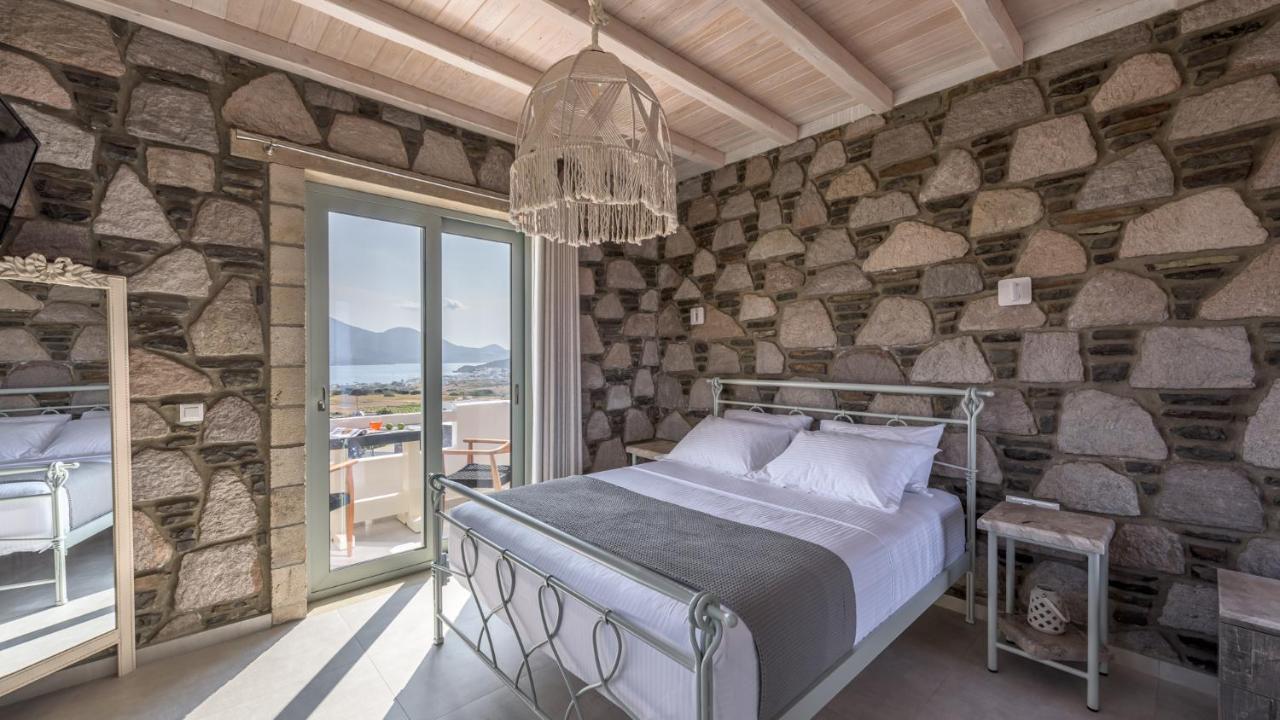Hilltop Suites Milos Mytakas Dış mekan fotoğraf