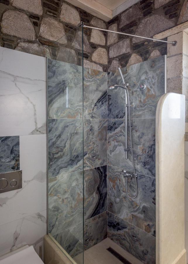 Hilltop Suites Milos Mytakas Dış mekan fotoğraf