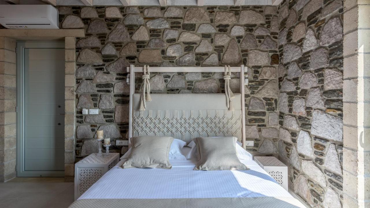 Hilltop Suites Milos Mytakas Dış mekan fotoğraf