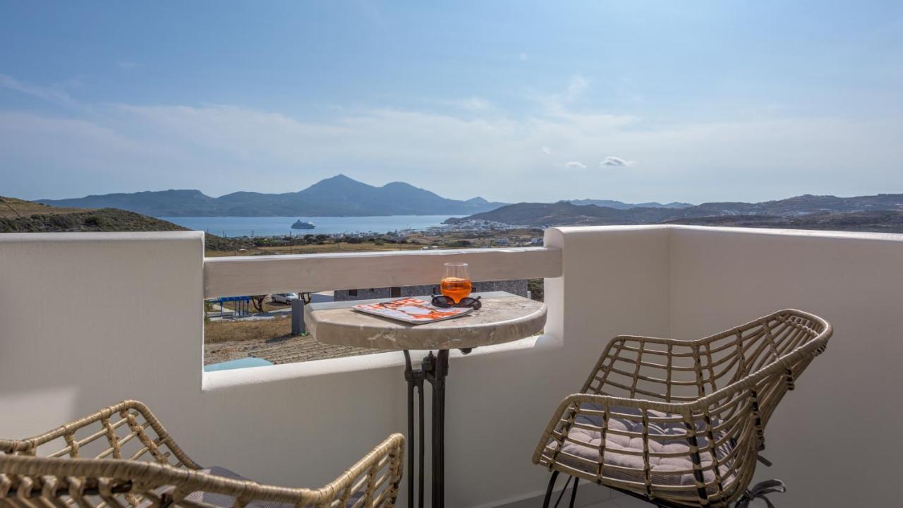 Hilltop Suites Milos Mytakas Dış mekan fotoğraf