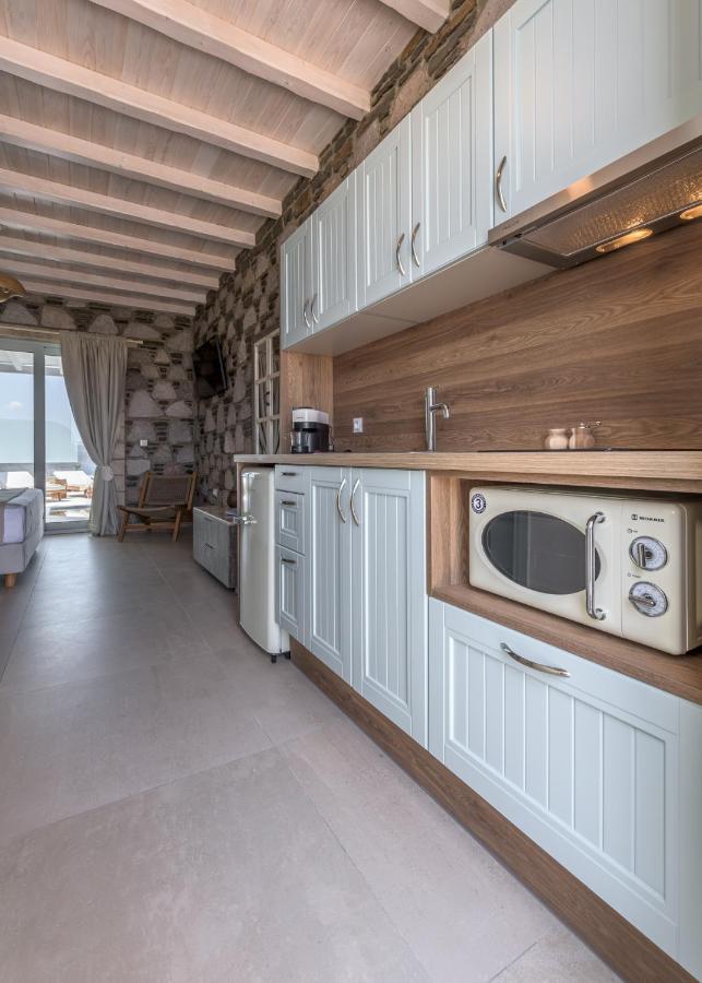 Hilltop Suites Milos Mytakas Dış mekan fotoğraf