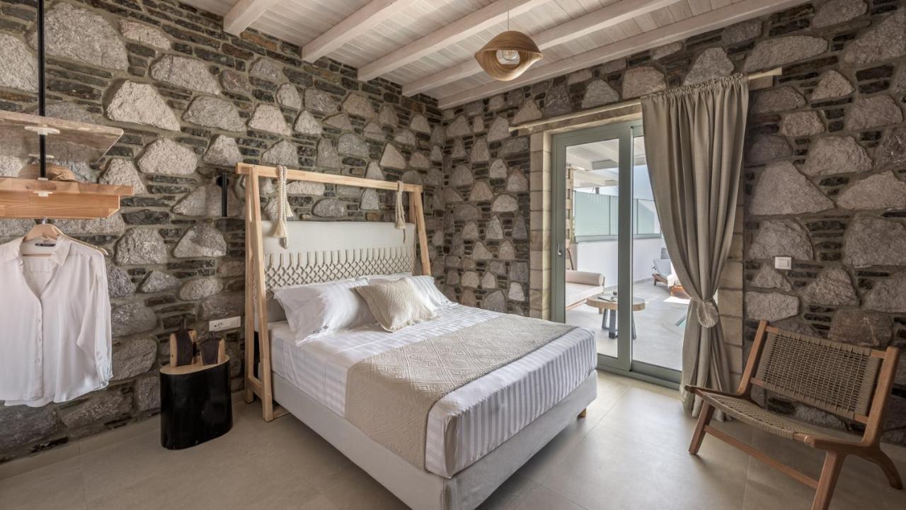 Hilltop Suites Milos Mytakas Dış mekan fotoğraf